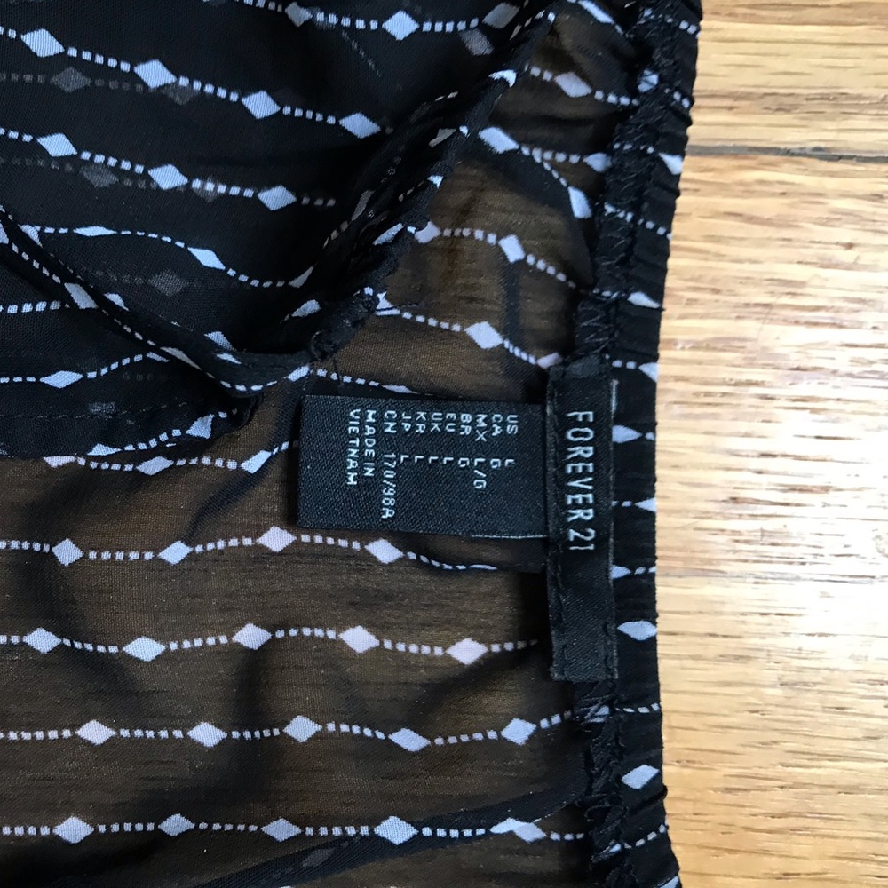 sleeve fun blouse! - Picture 3 of 3